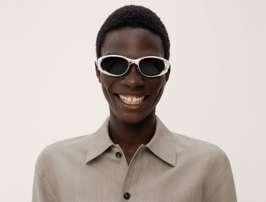 shirt face head person smile sunglasses coat suit adult man